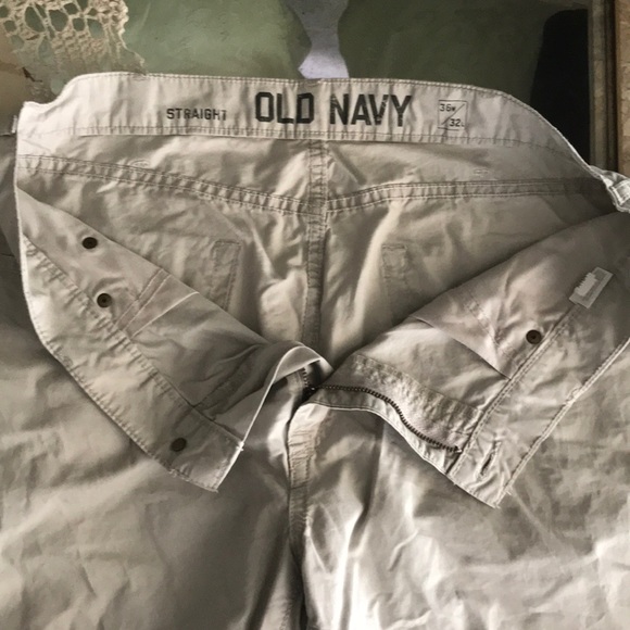 OLD NAVY STRAIGHT KHAKIS - Picture 4 of 4